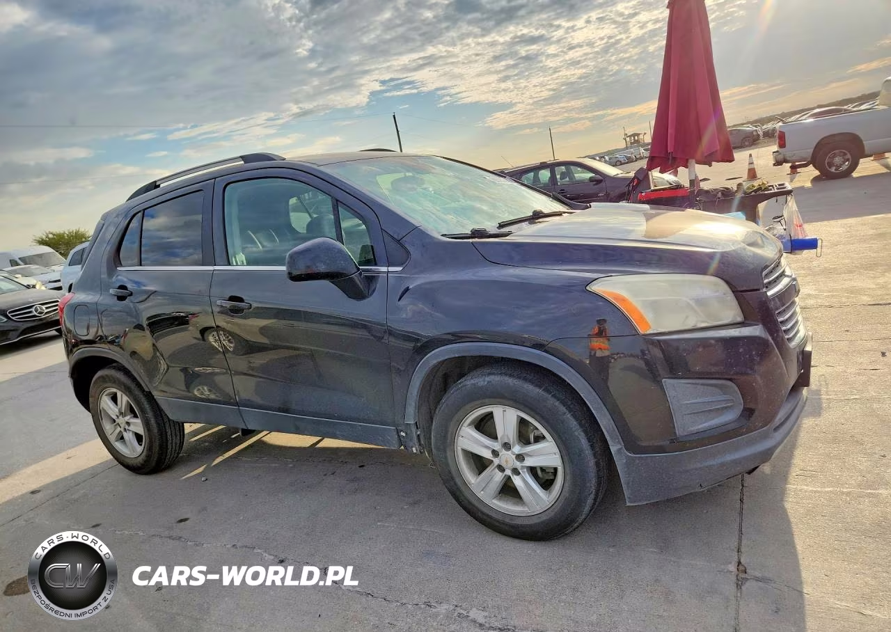 2015 Chevrolet Trax 1Lt VIN:KL7CJLSB1FB075357 - 4