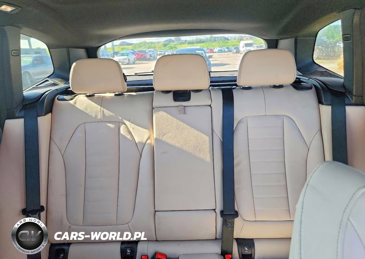 2020 BMW X3 Sdrive30I VIN:5UXTY3C01L9C63022 - 10