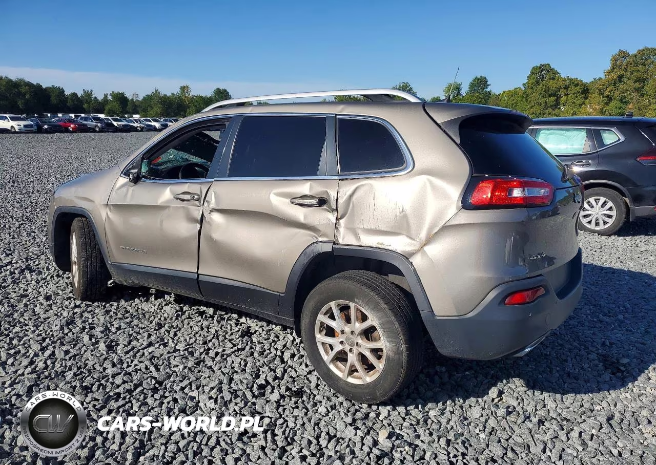 2016 Jeep Cherokee Latitude VIN:1C4PJMCS2GW268085 - 2