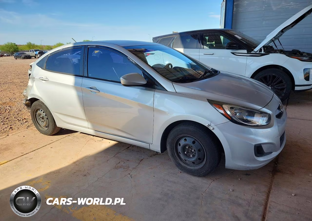 2013 Hyundai Accent Gls VIN:KMHCT4AE0DU480265 - 4