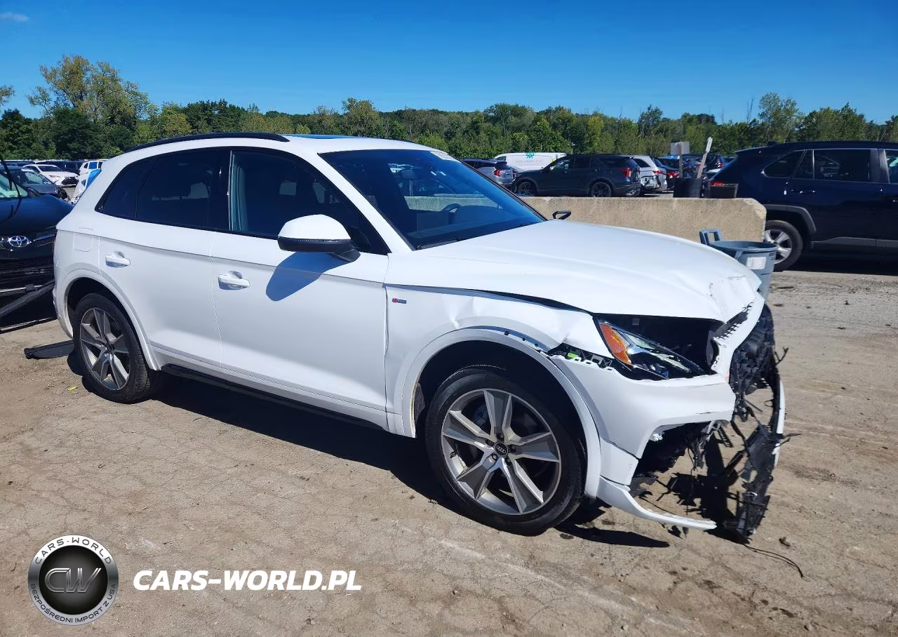 2025 Audi Q5 Premium 45 VIN:WA1GAAFY6S2039353 - 4