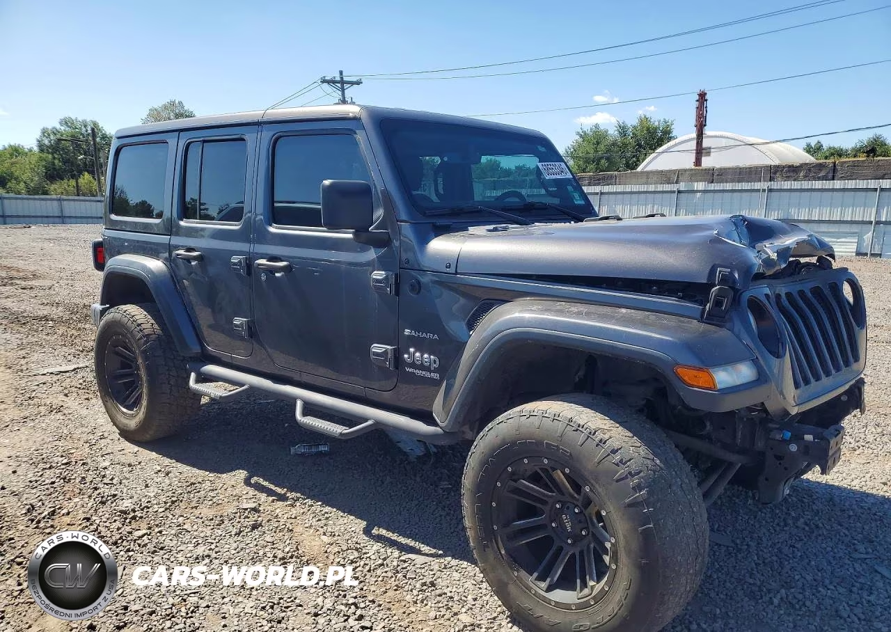 2018 Jeep Wrangler Unlimited Sahara VIN:1C4HJXEG0JW125478 - 4