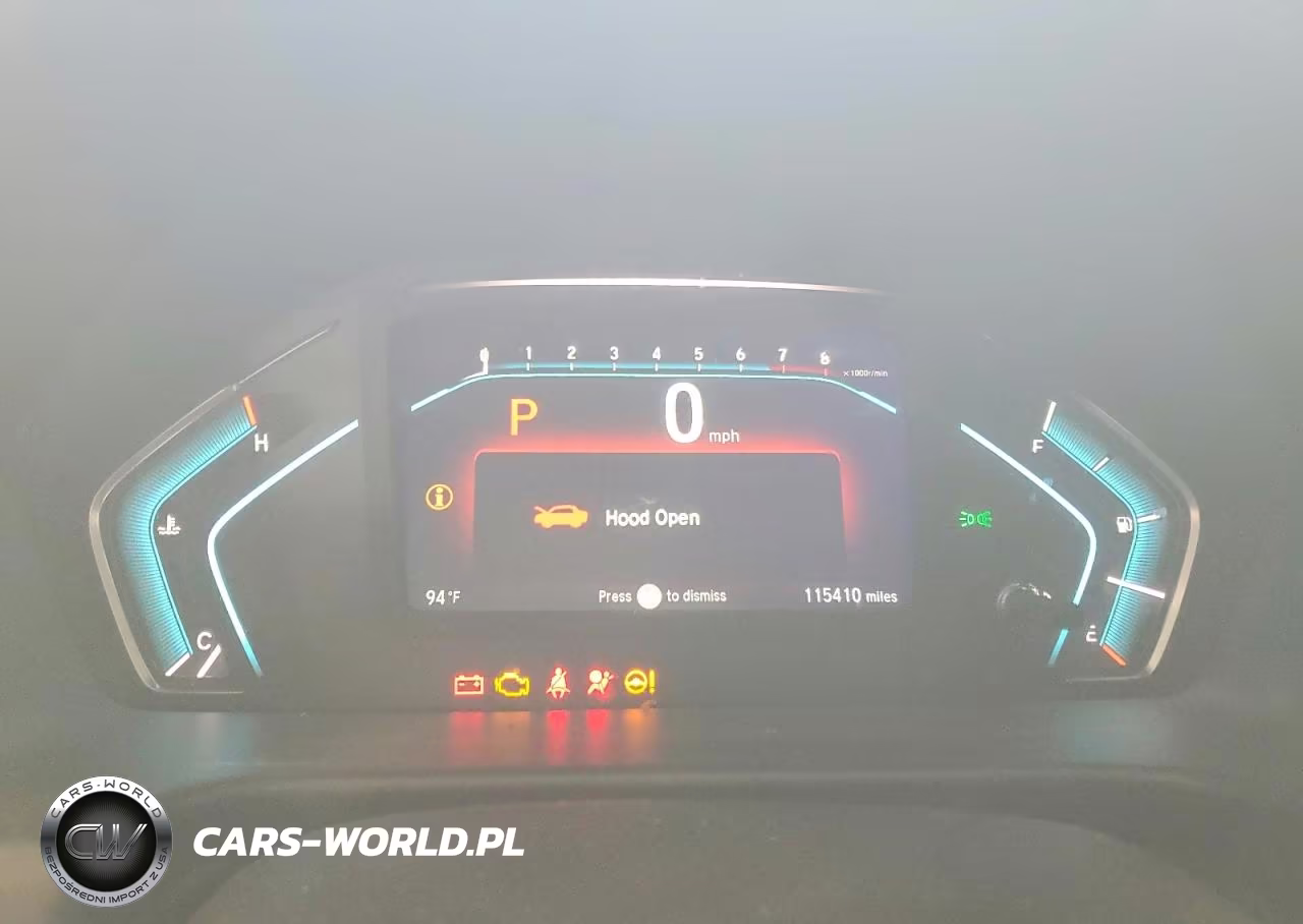 2018 Honda Odyssey Touring VIN:5FNRL6H86JB077549 - 9