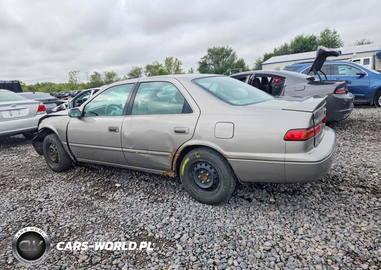 1998 Toyota Camry Le VIN:4T1BG22K0WU310659 - 2