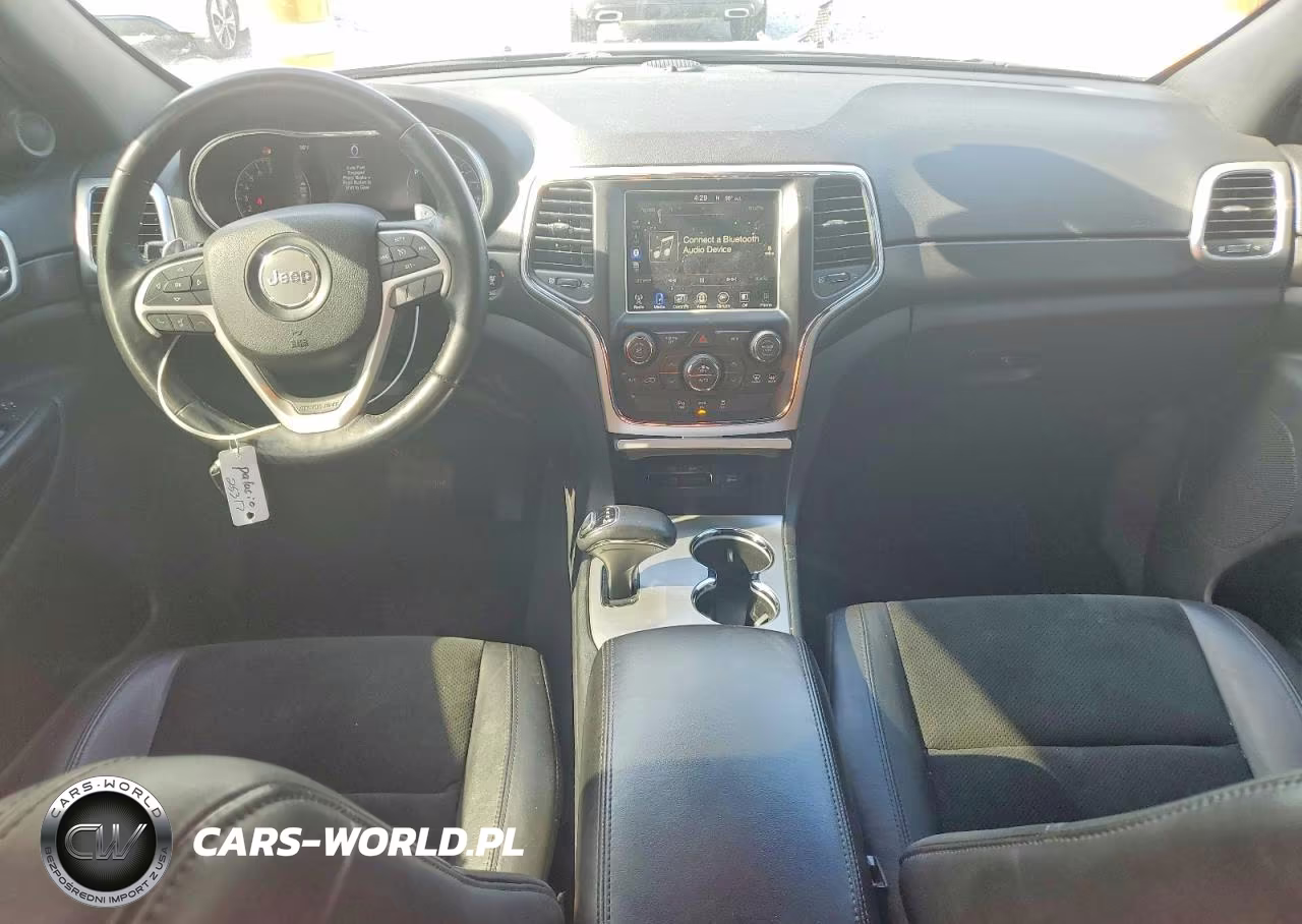 2015 Jeep Grand Cherokee Laredo VIN:1C4RJFAG4FC196163 - 8