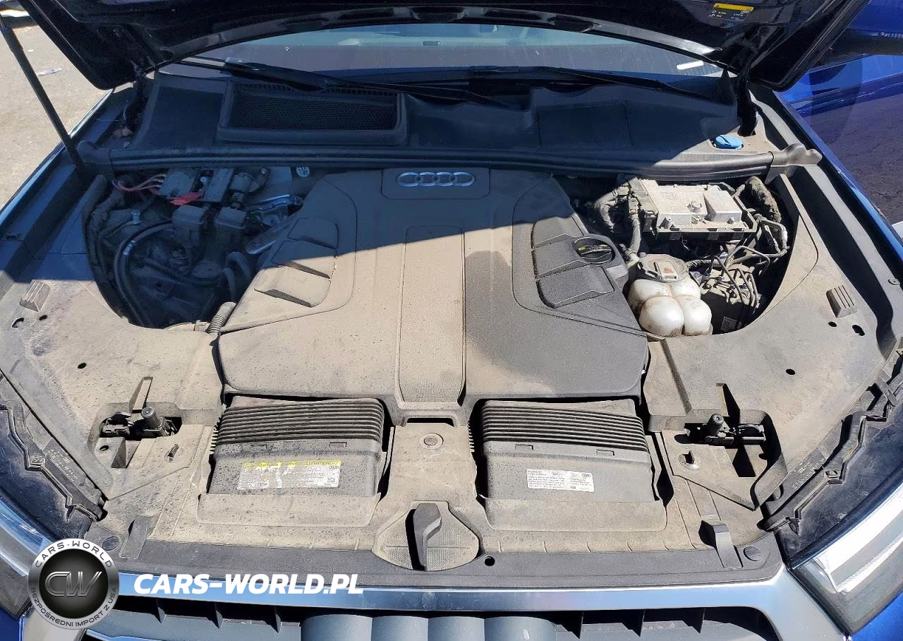 2019 Audi Q7 Premium Plus VIN:WA1LAAF75KD031559 - 12