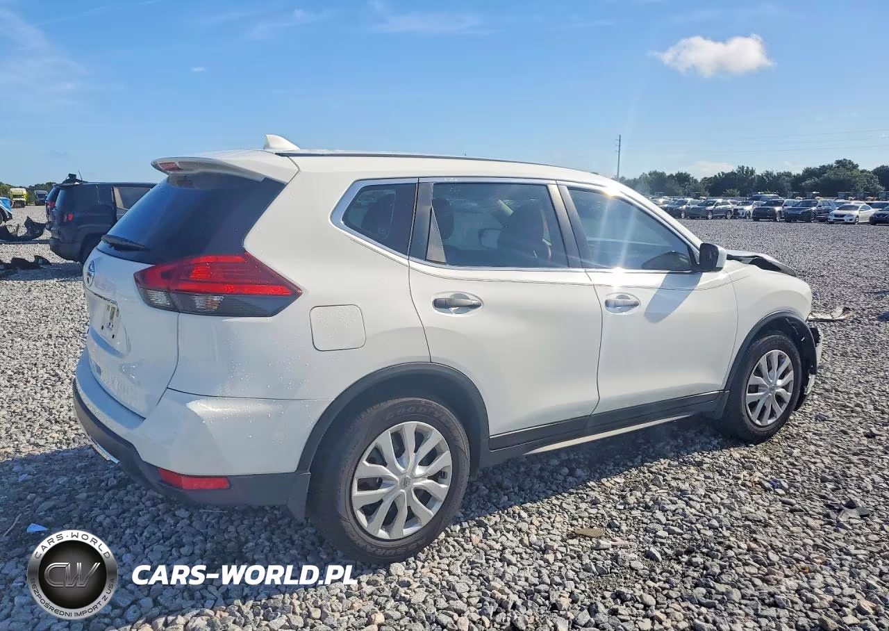 2017 Nissan Rogue S VIN:JN8AT2MT6HW139283 - 3