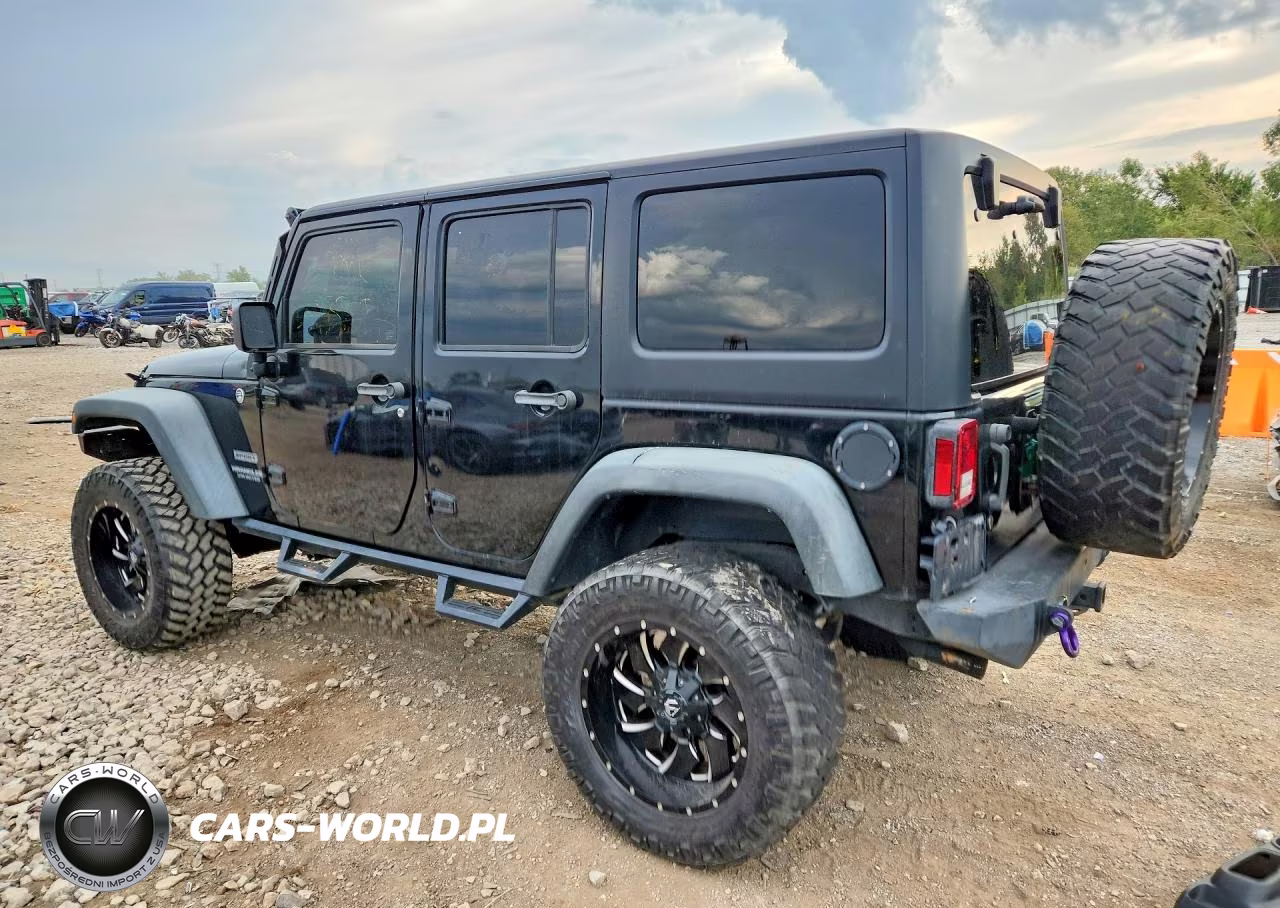 2015 Jeep Wrangler Unlimited Sport VIN:1C4HJWDG1FL521889 - 2