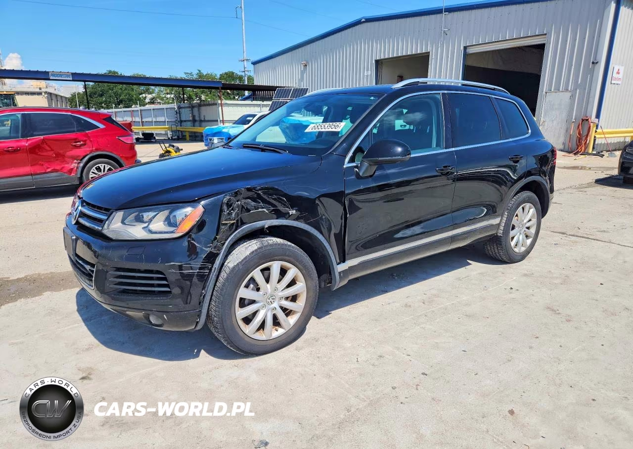 2011 Volkswagen Touareg V6 VIN:WVGFF9BPXBD003633 - 1