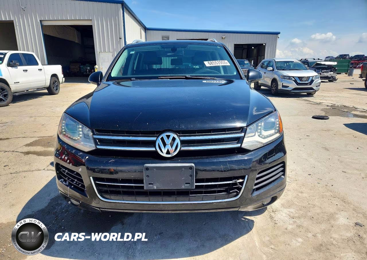2011 Volkswagen Touareg V6 VIN:WVGFF9BPXBD003633 - 5