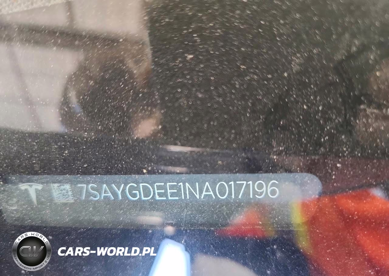 2022 Tesla Model Y VIN:7SAYGDEE1NA017196 - 12