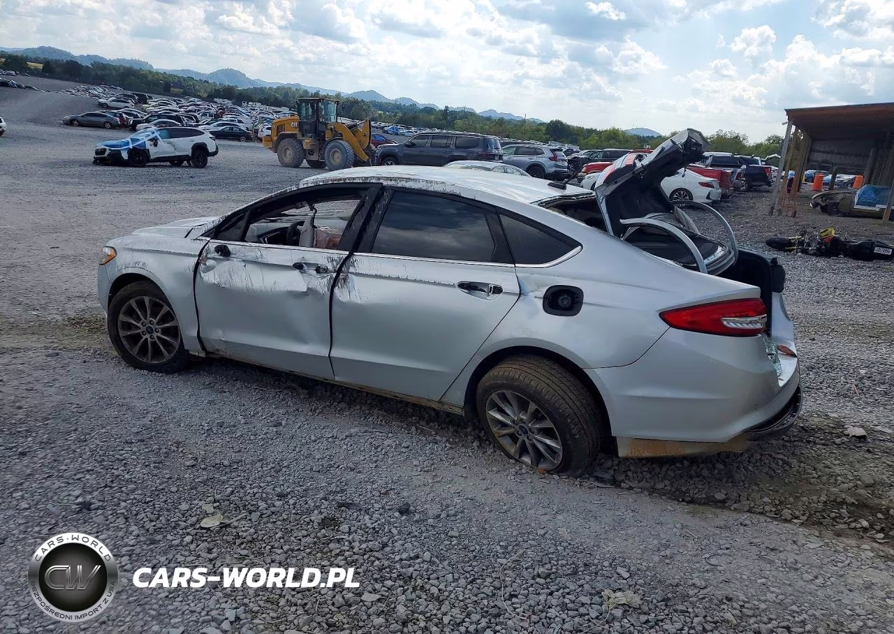 2017 Ford Fusion Se VIN:3FA6P0HD4HR371869 - 2