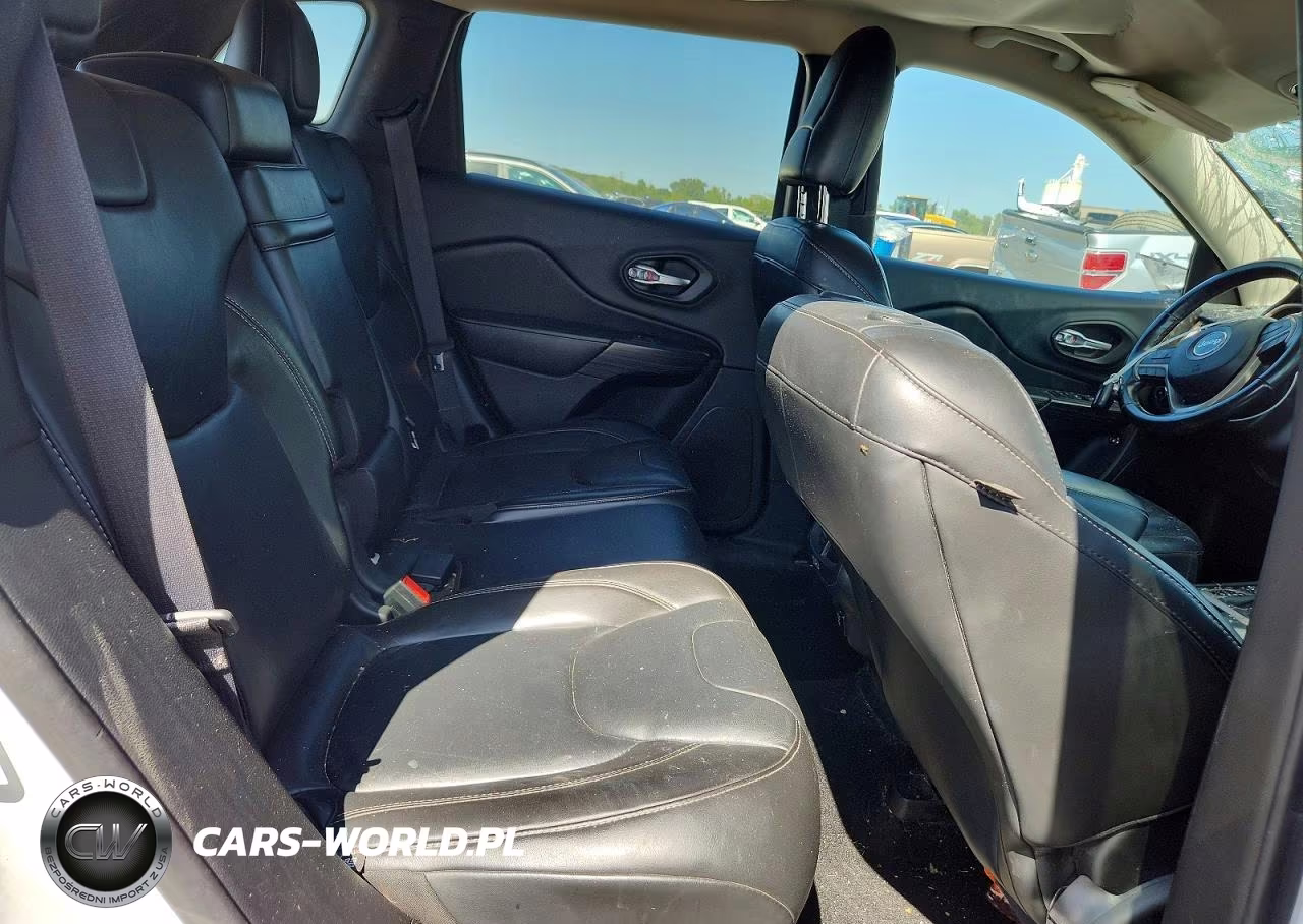 2015 Jeep Cherokee Limited VIN:1C4PJMDSXFW749876 - 11