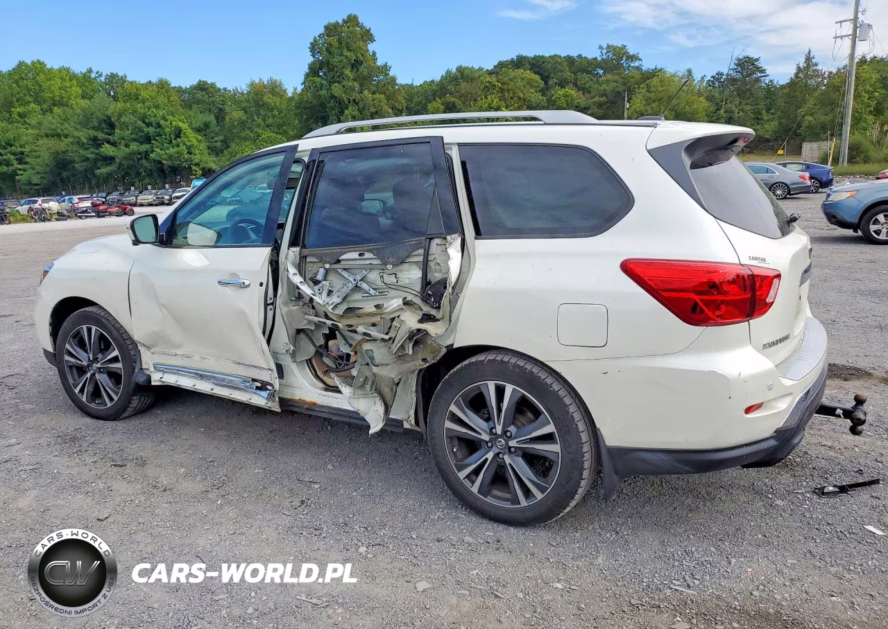 2017 Nissan Pathfinder Platinum VIN:5N1DR2MM9HC907108 - 2
