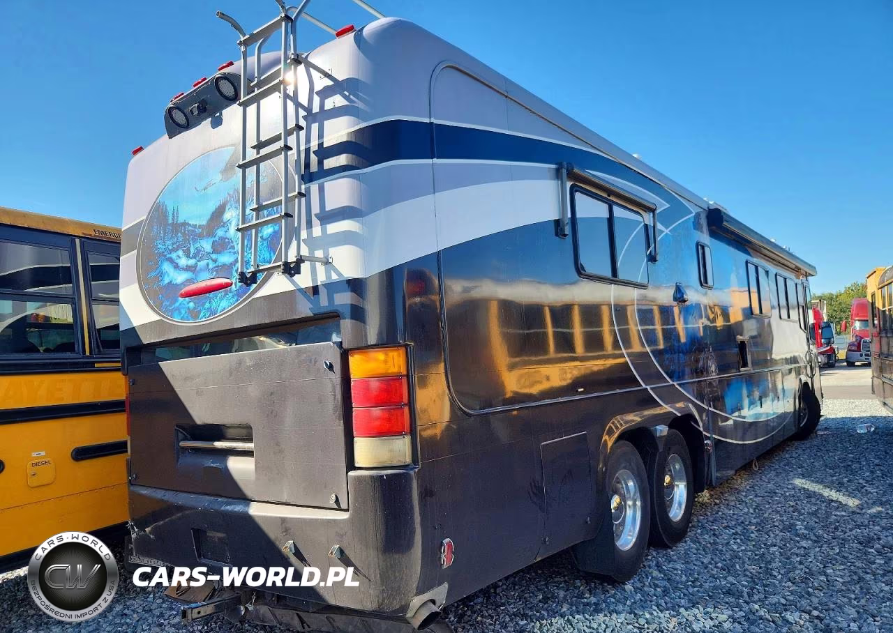 2002 Monaco Coach Rv VIN:1RF14561121018132 - 4