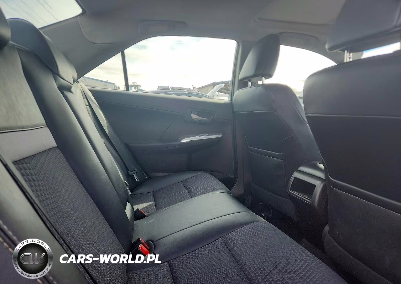 2014 Toyota Camry Se Sport VIN:4T1BF1FK6EU847932 - 10