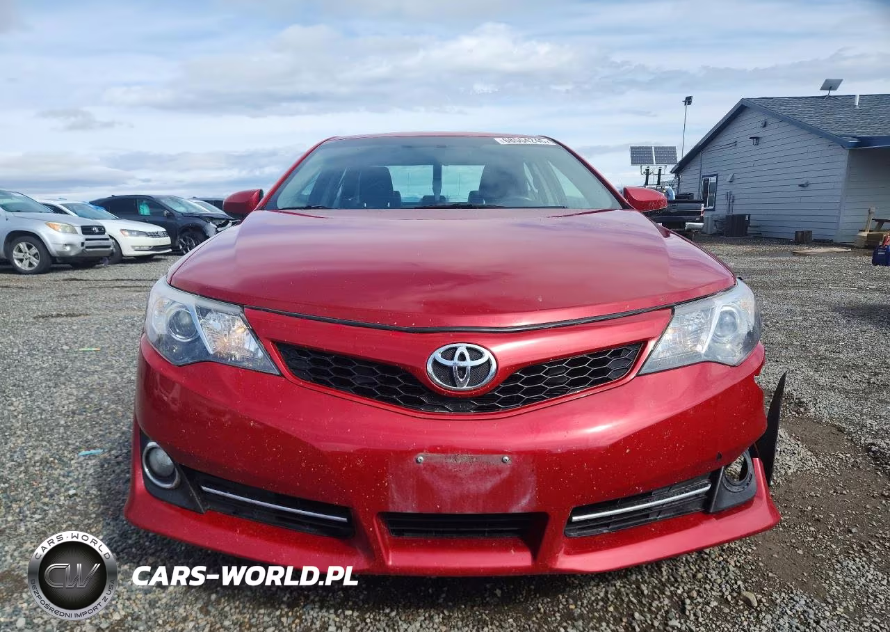 2014 Toyota Camry Se Sport VIN:4T1BF1FK6EU847932 - 5