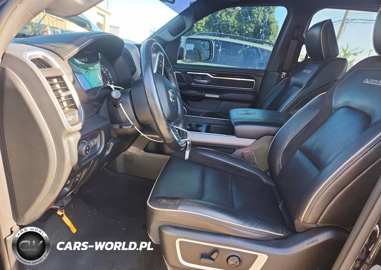 2020 Ram 1500 Laramie VIN:1C6SRFRT8LN417220 - 7
