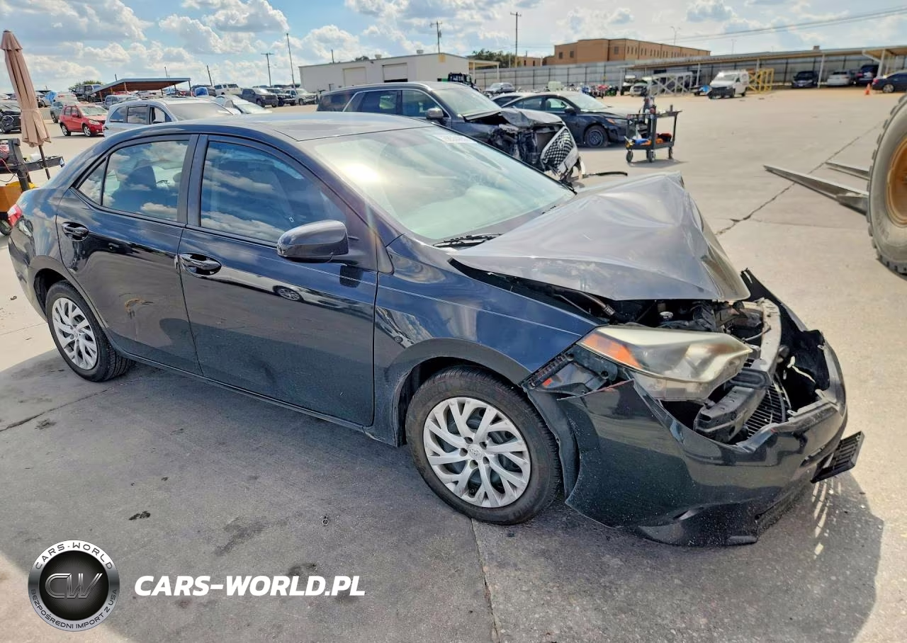 2015 Toyota Corolla Le Plus VIN:5YFBURHEXFP278257 - 4