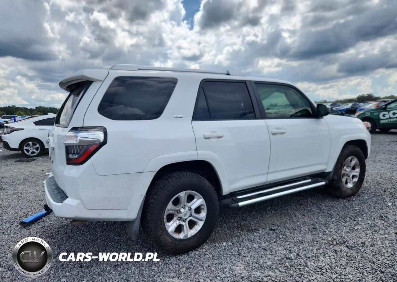 2018 Toyota 4Runner Sr5 VIN:JTEZU5JR1J5186251 - 3