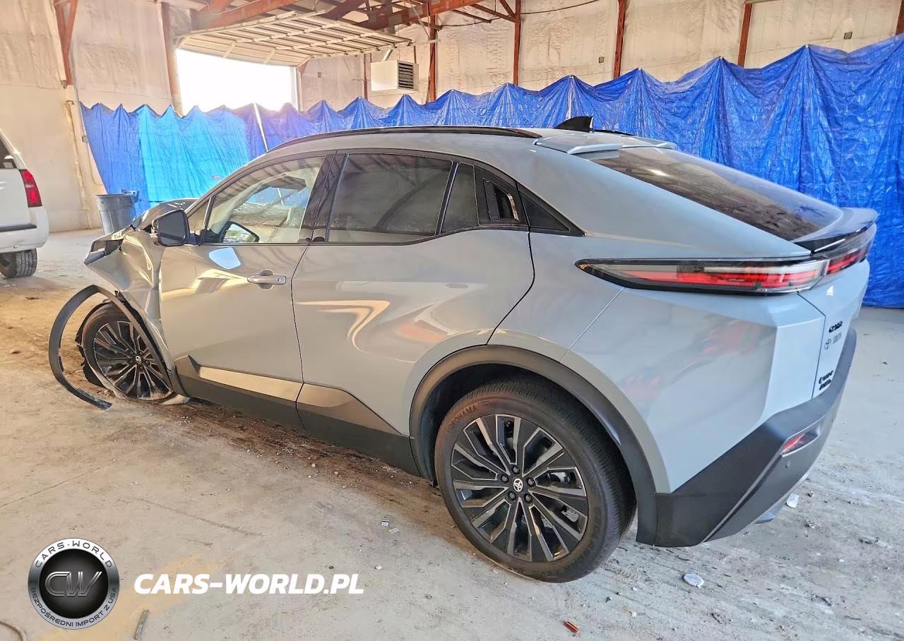 2026 Toyota C-Hr Xse VIN:JTMAAAAD1TJ014142 - 2