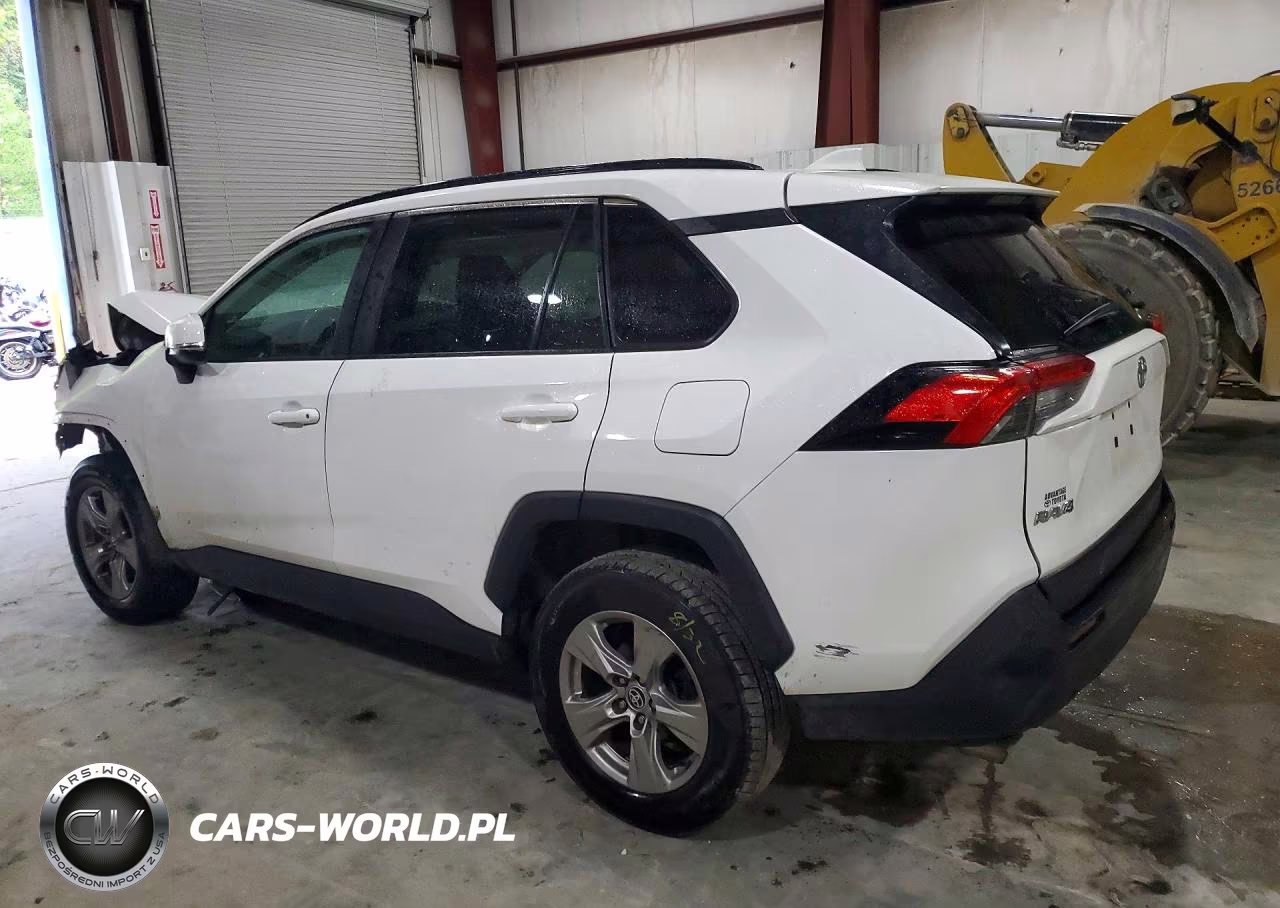 2022 Toyota Rav4 Xle VIN:2T3P1RFV0NC321401 - 2