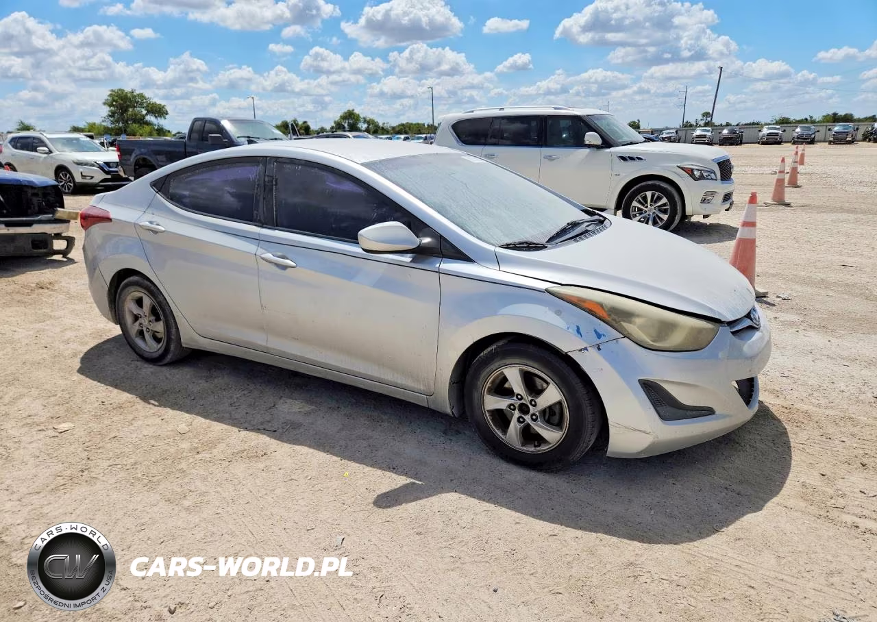 2015 Hyundai Elantra Se VIN:5NPDH4AE9FH652056 - 4