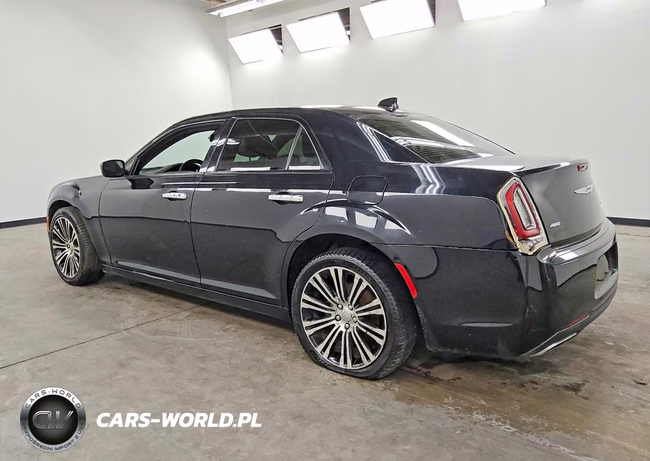 2015 Chrysler 300 S VIN:2C3CCAGG5FH923063 - 2