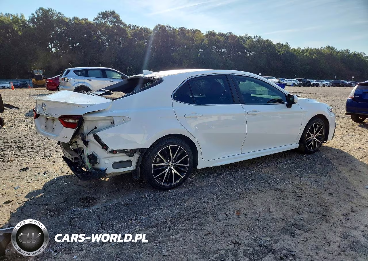 2021 Toyota Camry Se VIN:4T1T11AK8MU443314 - 3
