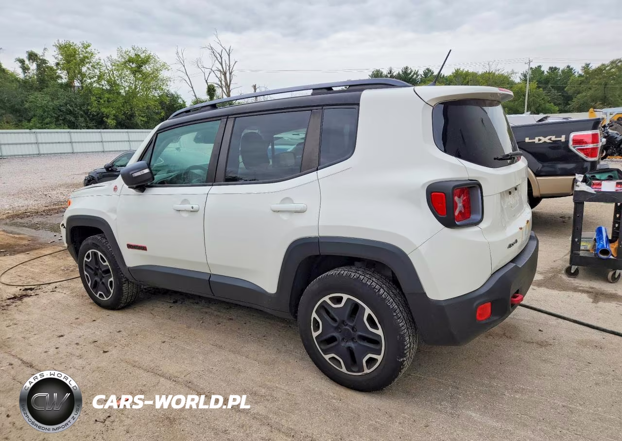 2015 Jeep Renegade Trailhawk VIN:ZACCJBCT0FPB53998 - 2
