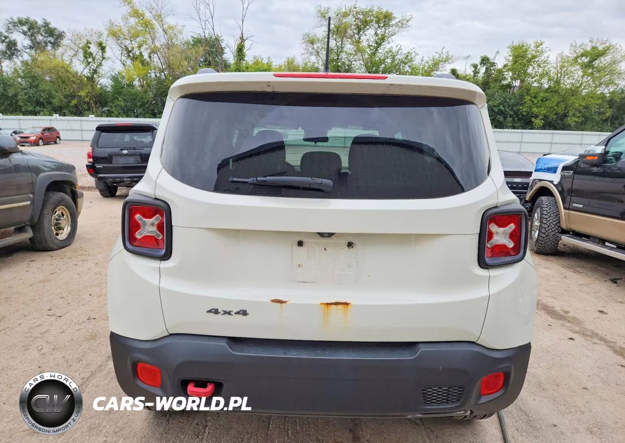 2015 Jeep Renegade Trailhawk VIN:ZACCJBCT0FPB53998 - 6