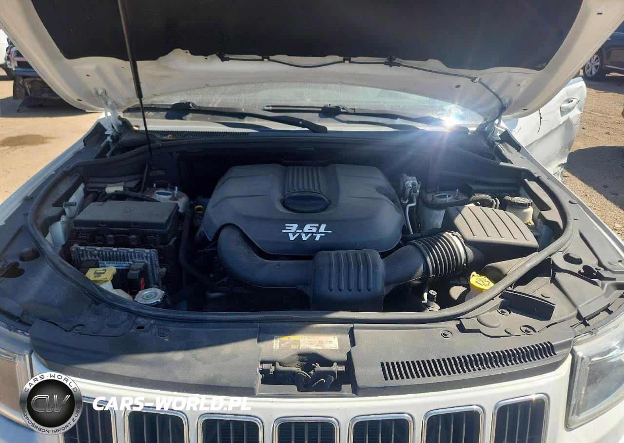 2014 Jeep Grand Cherokee Laredo VIN:1C4RJFAG7EC109452 - 11