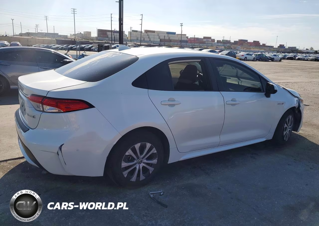 2020 Toyota Corolla Le VIN:JTDEBRBE9LJ020680 - 3