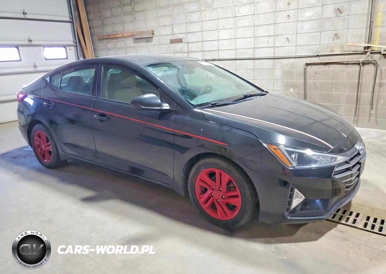 2020 Hyundai Elantra Sel VIN:5NPD84LF3LH571930 - 4