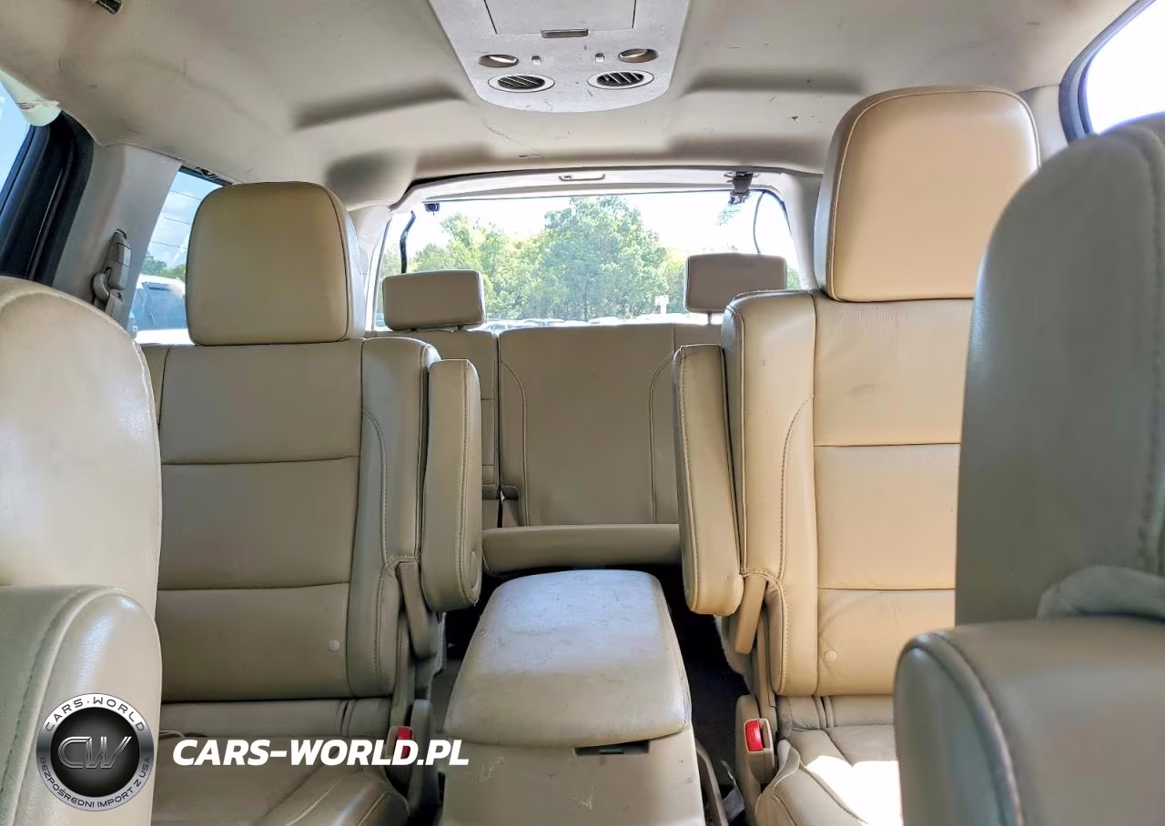 2015 Nissan Armada Platinum VIN:5N1AA0NE8FN614047 - 10