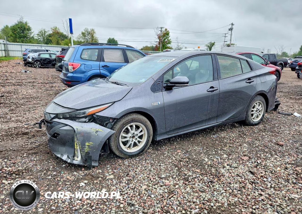2017 Toyota Prius Prime Plus VIN:JTDKARFP2H3053243 - 1