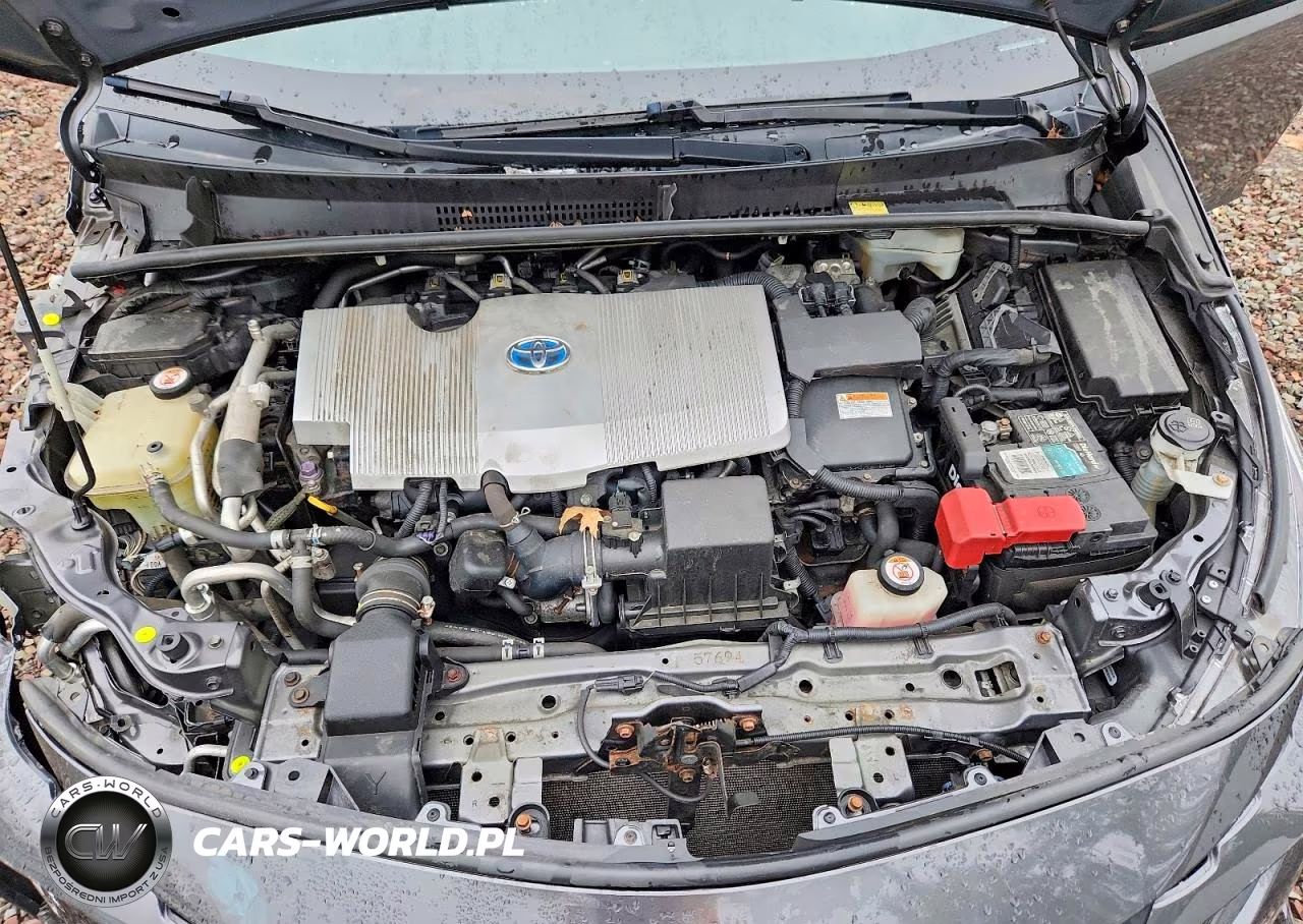2017 Toyota Prius Prime Plus VIN:JTDKARFP2H3053243 - 11
