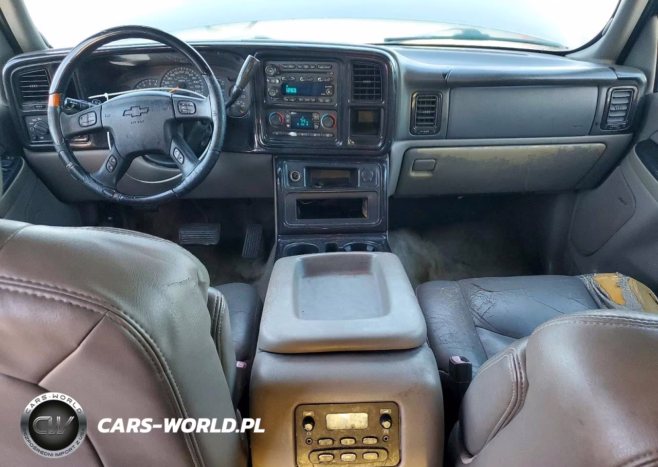 2004 Chevrolet Suburban C1500 VIN:3GNEC16Z04G294453 - 8