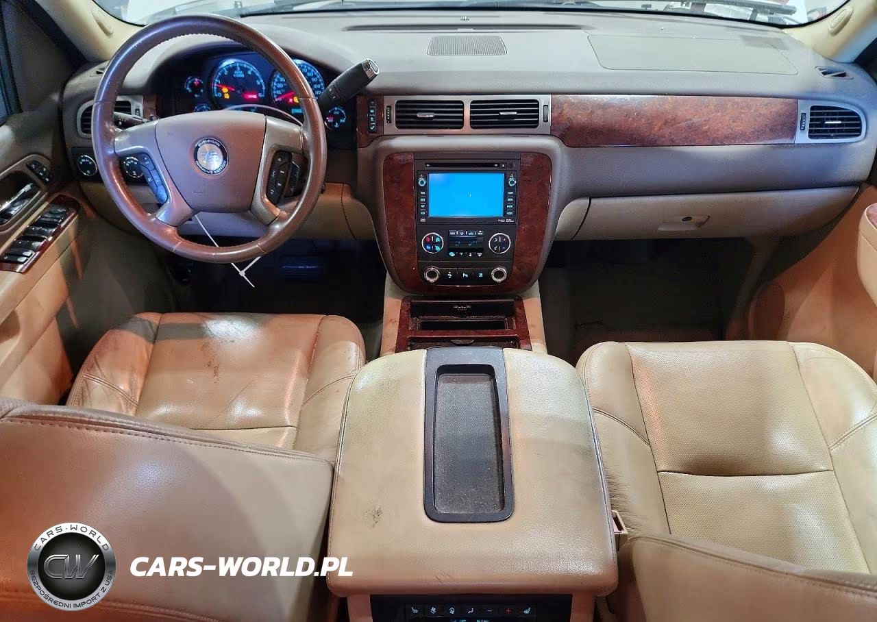 2010 Chevrolet Suburban K1500 Ltz VIN:1GNUKKE39AR246110 - 8