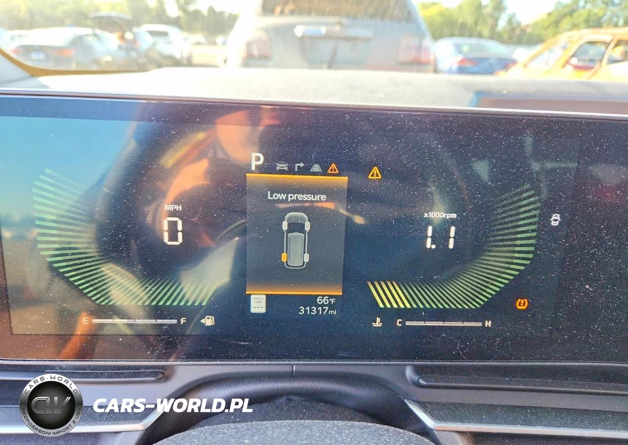 2025 Kia Carnival Ex VIN:KNDNC5K38S6547583 - 9