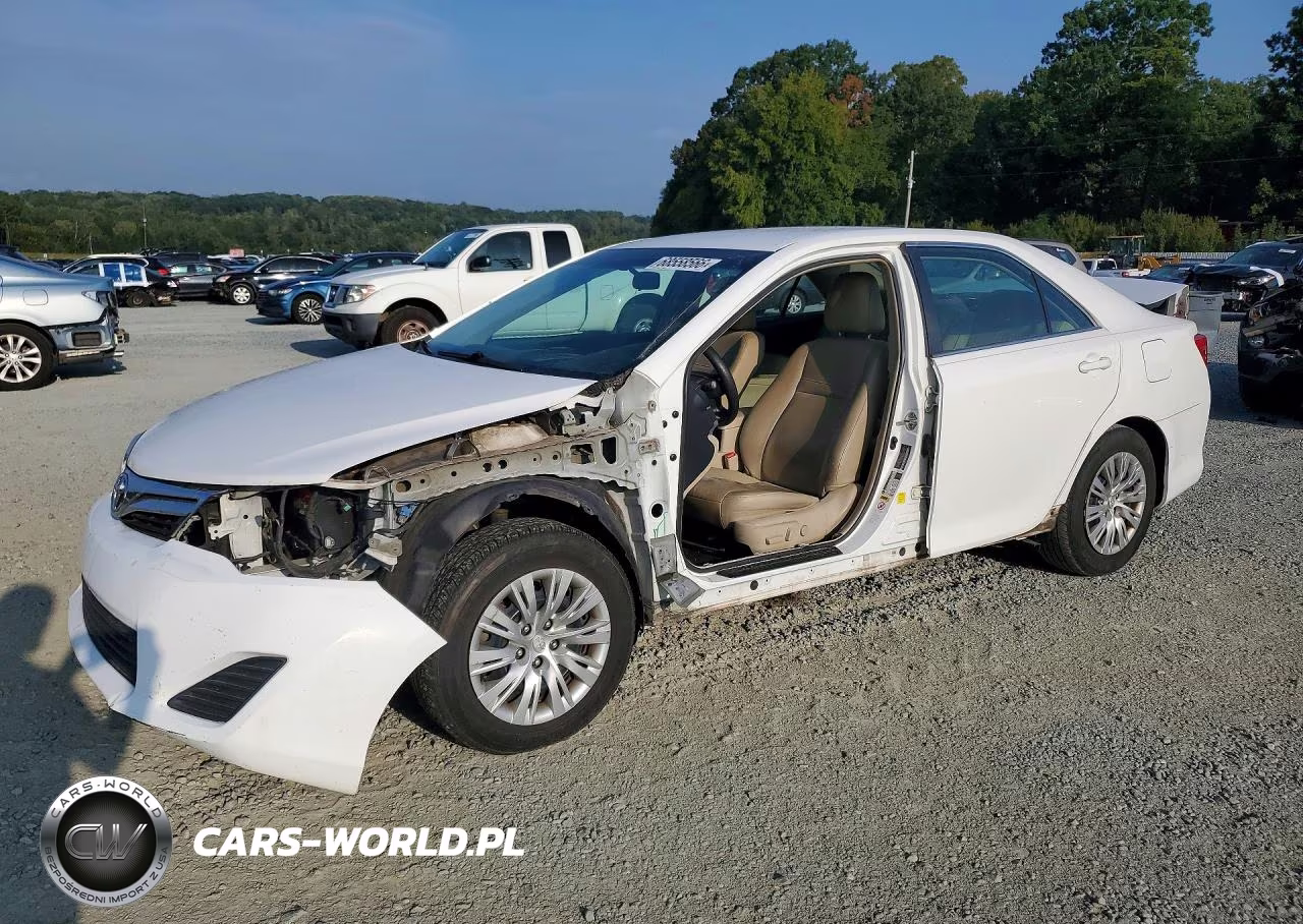 2013 Toyota Camry Le VIN:4T1BF1FK4DU256559 - 1