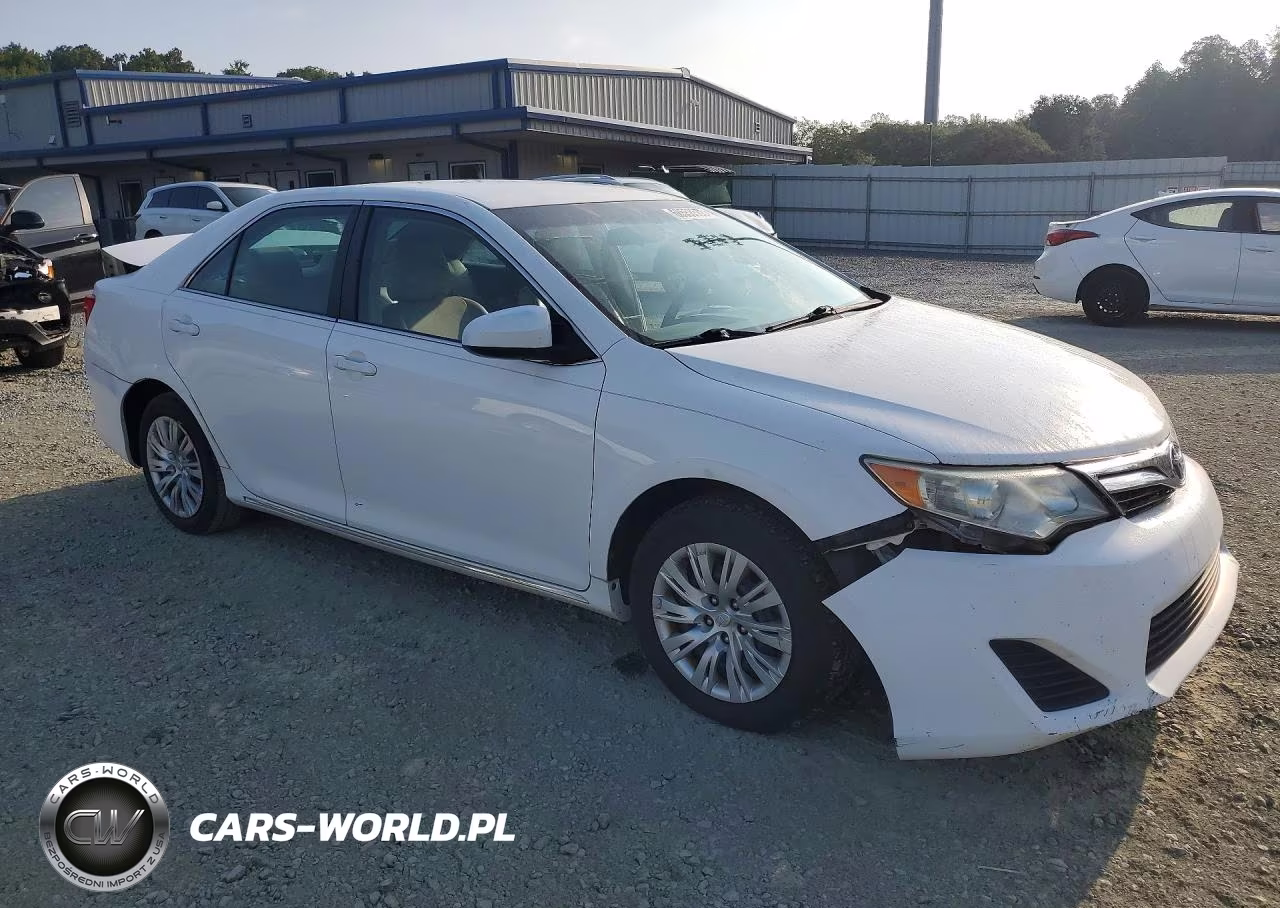 2013 Toyota Camry Le VIN:4T1BF1FK4DU256559 - 4