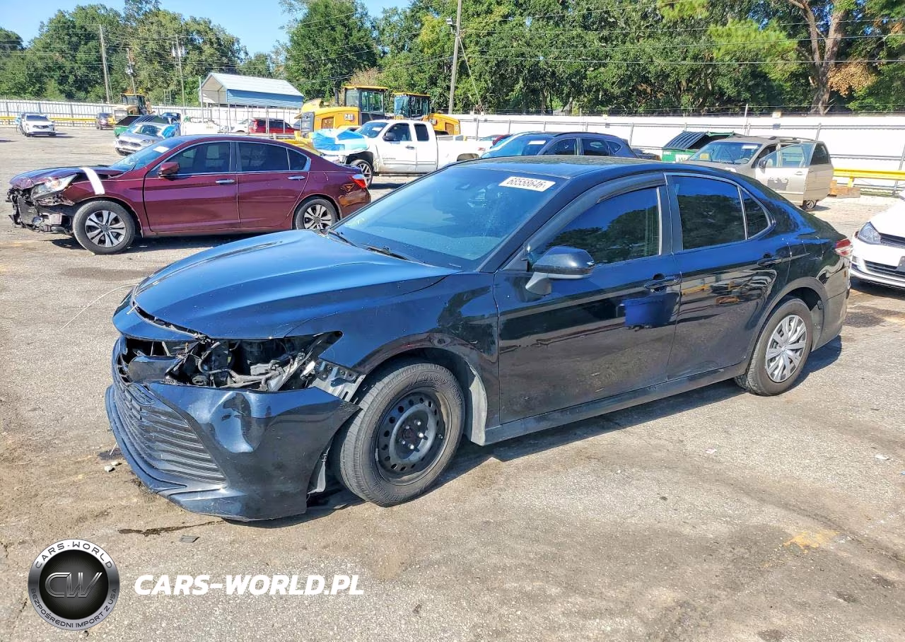 2018 Toyota Camry L VIN:4T1B11HK2JU644557 - 1