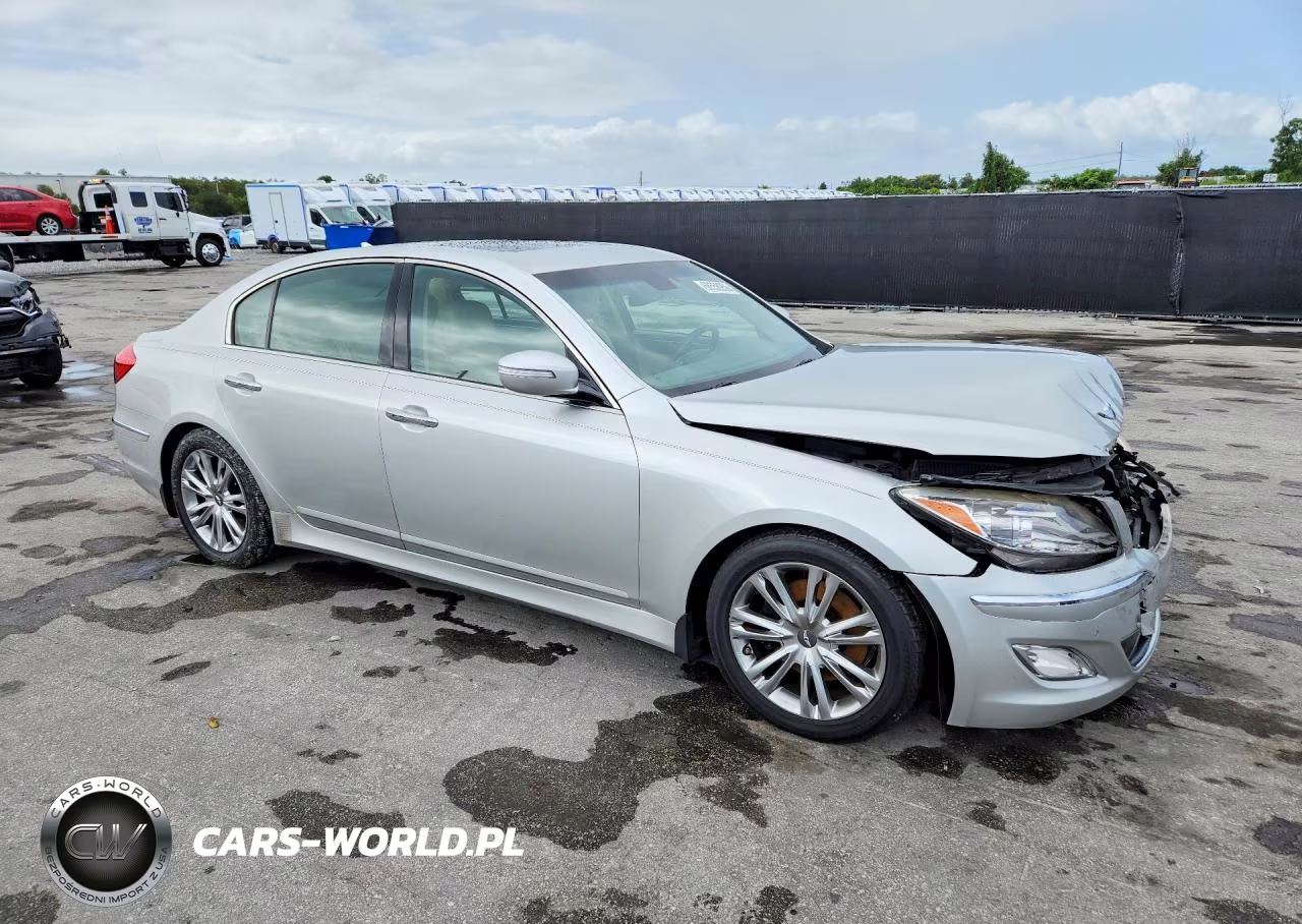 2012 Hyundai Genesis 3.8L VIN:KMHGC4DD0CU204767 - 4