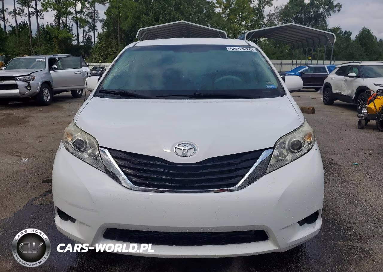 2012 Toyota Sienna Le VIN:5TDKK3DC3CS268910 - 5