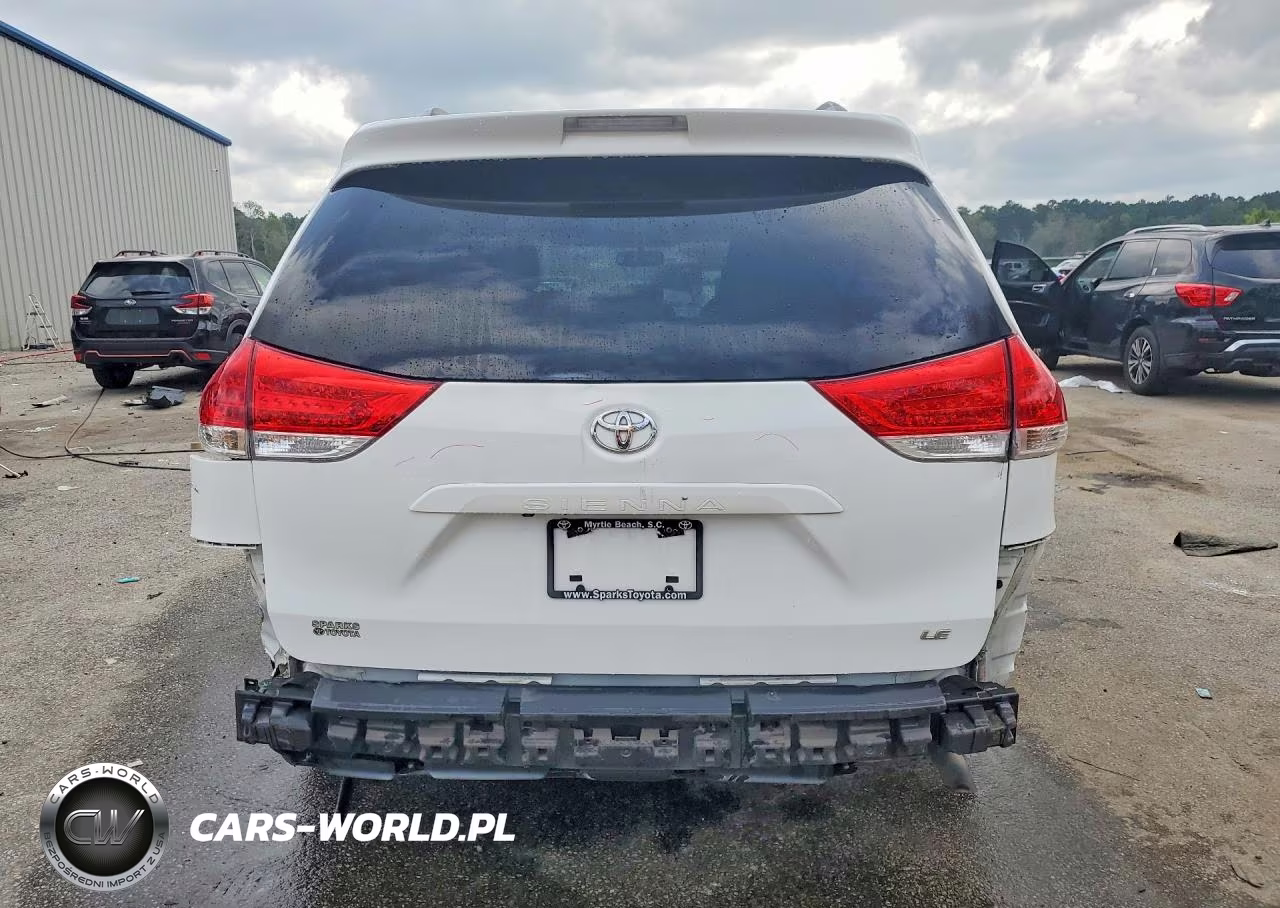 2012 Toyota Sienna Le VIN:5TDKK3DC3CS268910 - 6