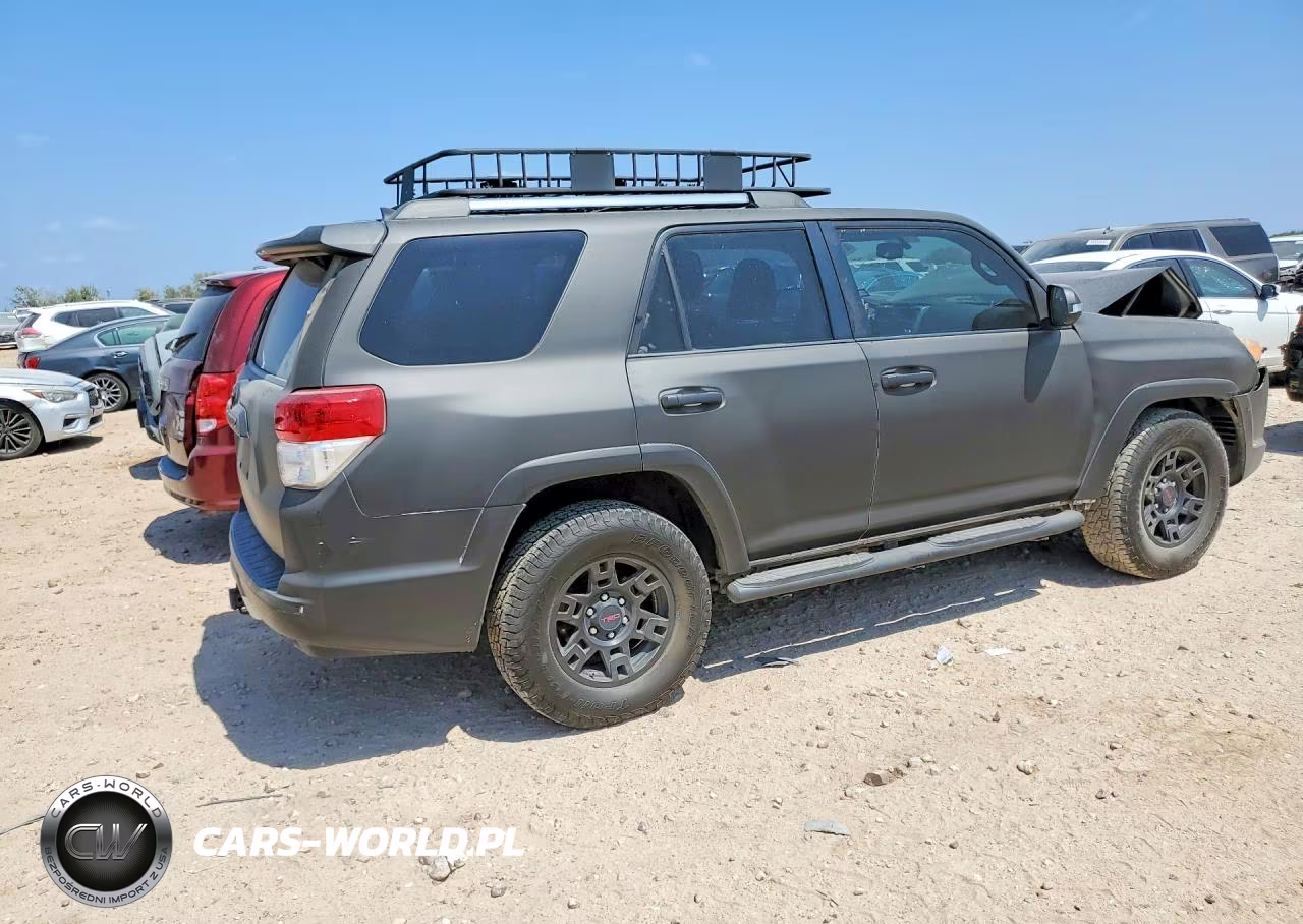 2011 Toyota 4Runner Limited VIN:JTEZU5JR2B5024873 - 3