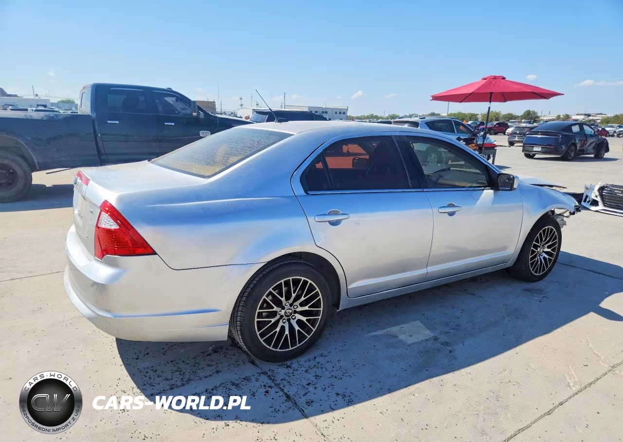 2011 Ford Fusion Se VIN:3FAHP0HA0BR312551 - 3