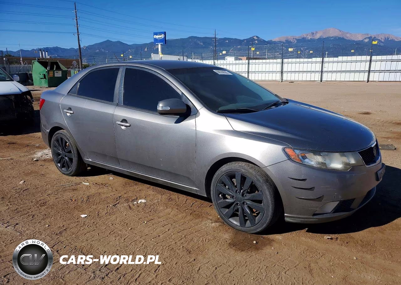 2010 Kia Forte Sx VIN:KNAFW4A34A5052080 - 4