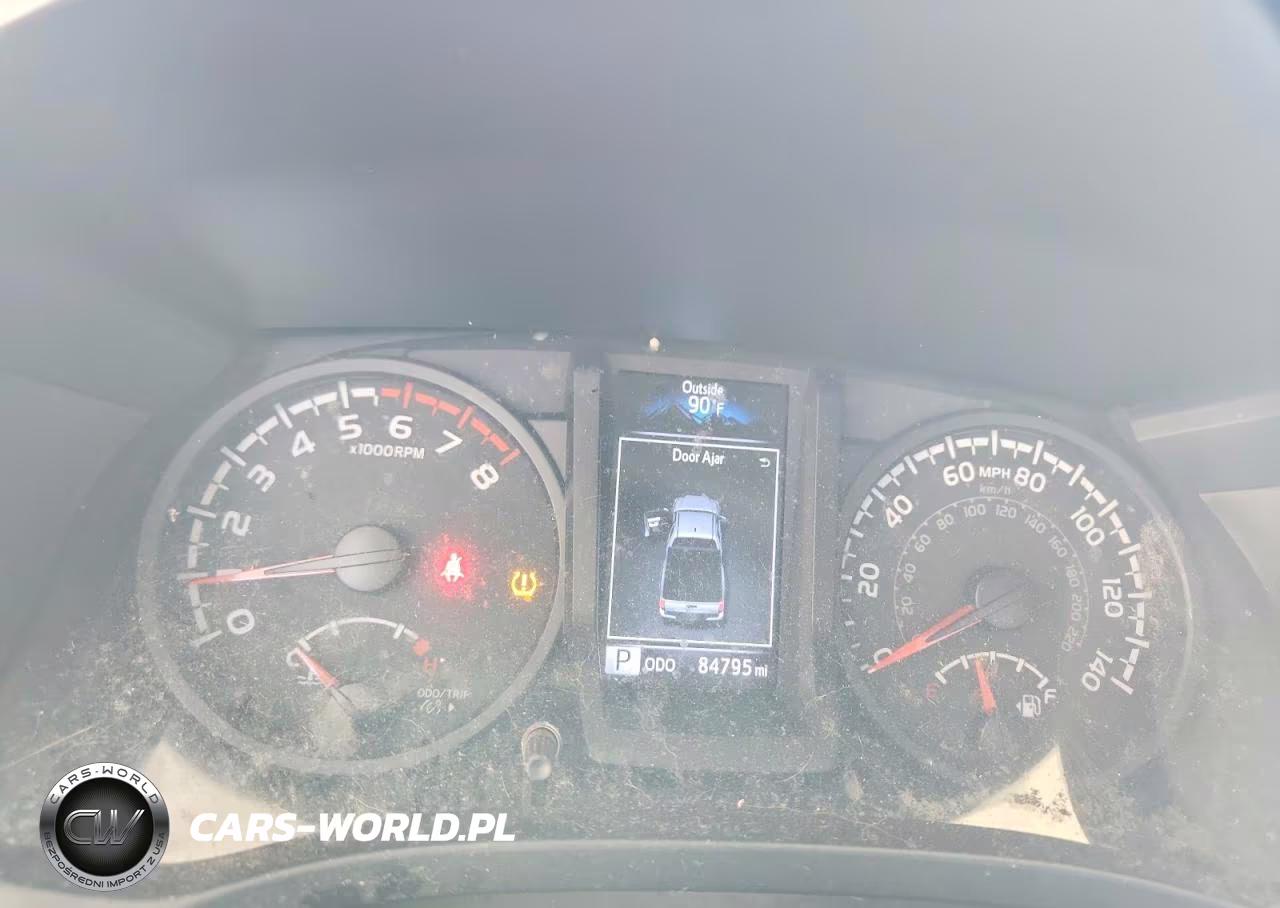 2022 Toyota Tacoma Sr VIN:3TYRX5GN9NT060529 - 9